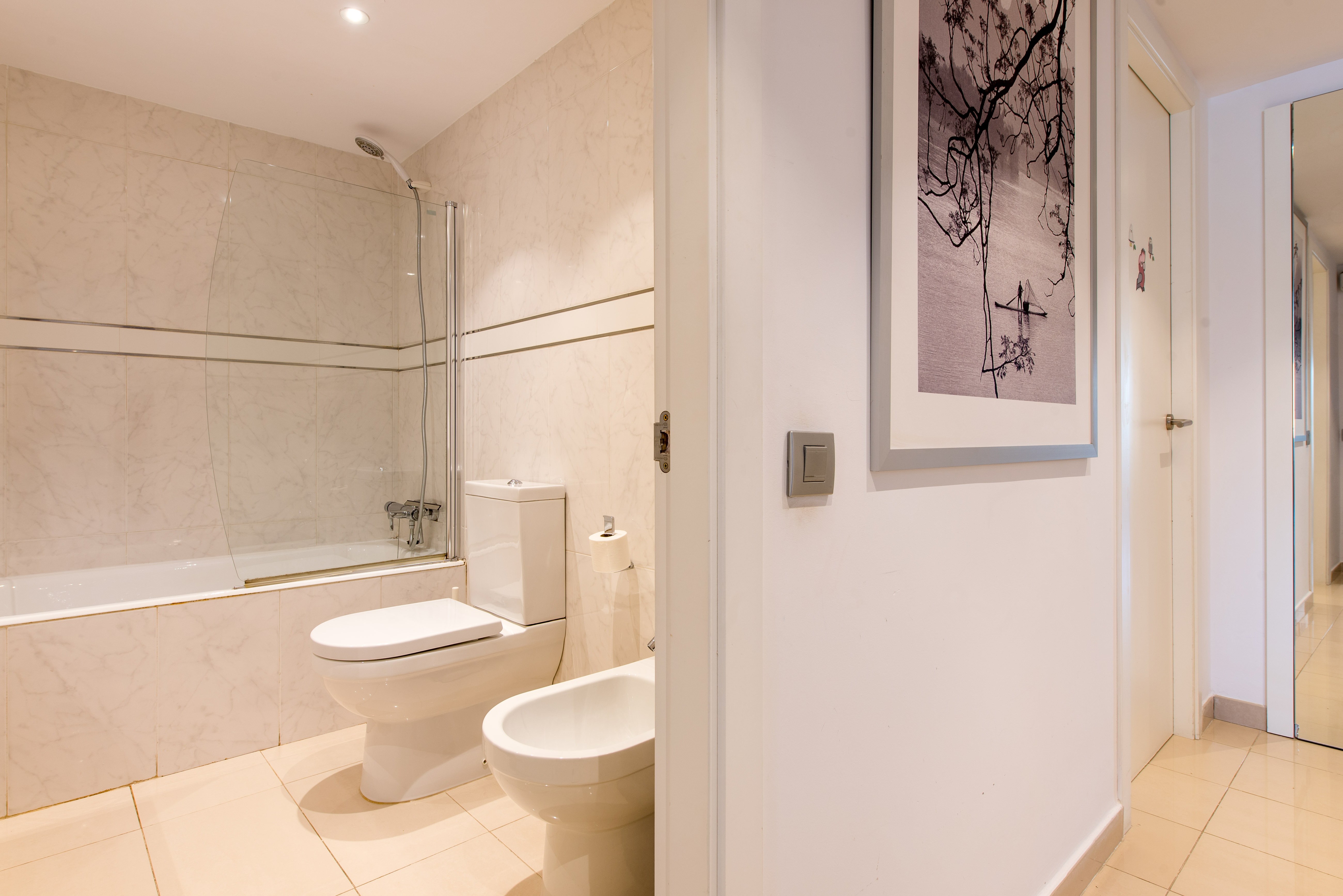 Resa estates ibiza talamanca apartment 3 bedrooms sale 2020 bathroom 2.jpg